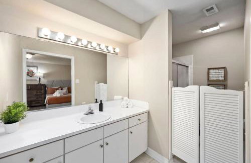 Modern Montrose Townhome Sleeps 10 Walk to Dining & Downtown - Foto 11