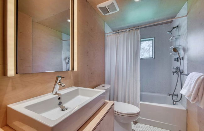 Spacious 5-br 4-bath Pool in East Hamptons - Foto 14