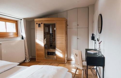 Die Watzmannsuite - Familienfreundliche Ferienwohnung in historischer Villa mit Kamin, Infrarotsauna, Balkon, Garten, nur 10 Gehminuten ins Zentrum von Berchtesgaden - Foto 5