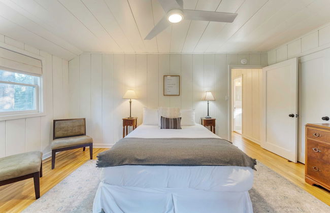 West Shore Lake House by Avantstay Ski Cabin w/ Backyard Sledding Hill! - Photo 26