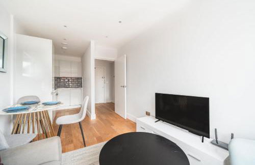 Lovely 1 Bedroom Apartment in Eastleigh Town Centre - Foto 10