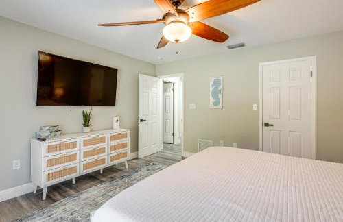 Modern Coastal Escape 1 Mi to Anclote River Park - Foto 13