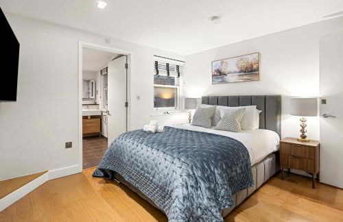 Covent Garden Opera bright and spacious Apartment - Foto 14