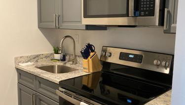 Stylish 1 bedroom Apartment in Gadsden, AL - Foto 1, stove, pet friendly, minibar