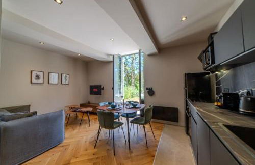 Le Charmant d'Ecully Logement Unique Avec Jardin à 10 minutes de Lyon - Foto 2