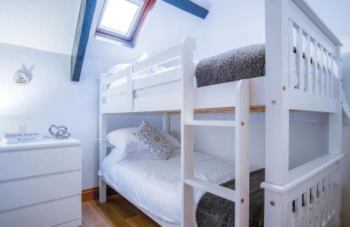 Cosy At The Mews - 2 Bedroom Apartment - Tenby - Foto 42
