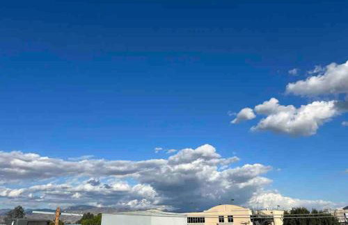 Studio City Chic Large Contemporary Condo - Foto 23