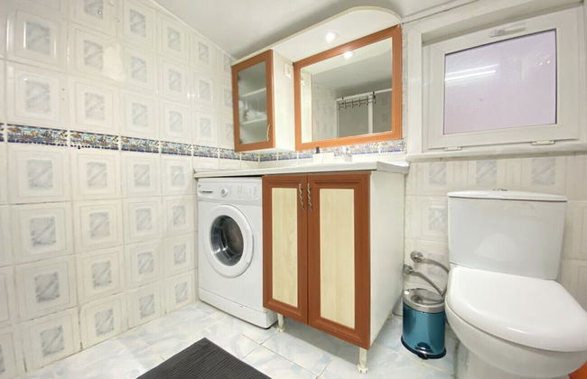 Centrally Located Chic Flat Near Macka Park - Foto 16