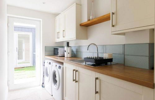 Chic 4-bed Coastal Retreat in Heart of Bosham - Foto 29