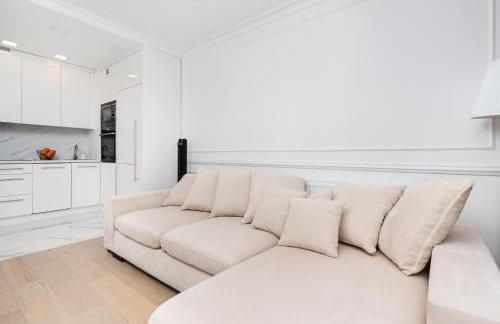 Stylish Two Bedroom Apartment Nasypowa by Noclegi Renters - Foto 7