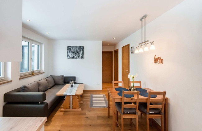 Urban Apartment in Hopfgarten near Salvenaland Swimming Lake - Photo 11