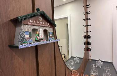 Apê Moderno e Aconchegante em Gramado RS c vaga - Foto 38