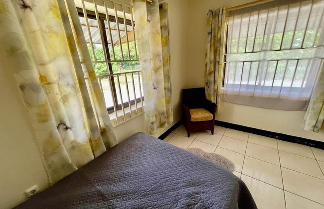 Tropical Paradise in Paramaribo 3 - Room House - Photo 2