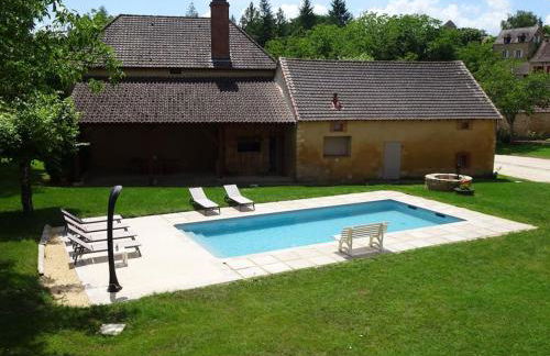 Domaine avec piscine à Milhac dans le Lot 4 étoiles 2 gîtes - Foto 1