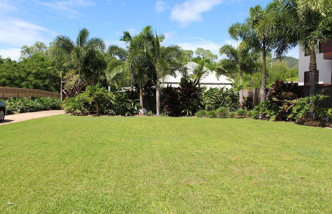 Essence Beachfront Retreat - Photo 16