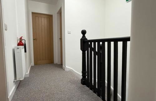 The Drapers - by Caithness Luxury Apartments NC500 - 4 Bedroom Luxury Central NC500 Apartment-Sleeps 8- Sleeps Work teams upto 4 & holiday makers upto 8 - BUDGET FRIENDLY FOR LONG STAY TRADES - CONTACT US - - Foto 18