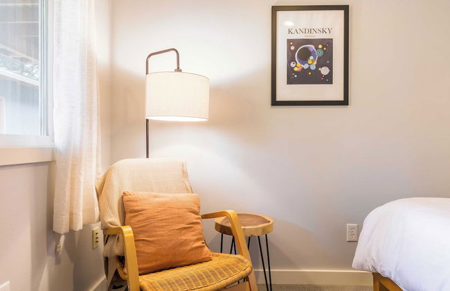 Mid-century Beach Cabin by Avantstay Walk to Beach - Foto 16