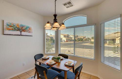 Avondale Home with Heated Pool and Putting Green! - Foto 9