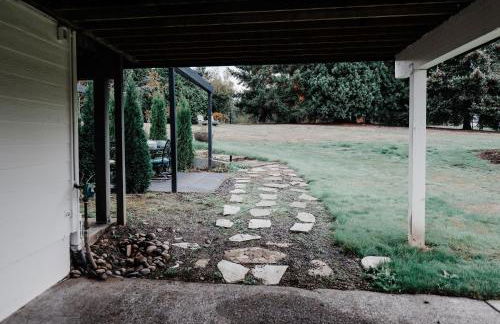 Stunning waterfall with spacious peaceful retreat - Foto 54