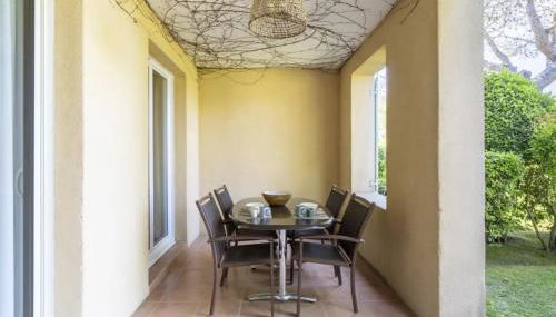 Hôtel du Golf de Pont Royal - appartement paisible rez de jardin - terrasse & piscine - Foto 5