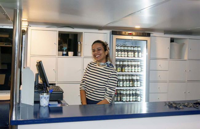 Paseo en barco por Sevilla con comida - Foto 8