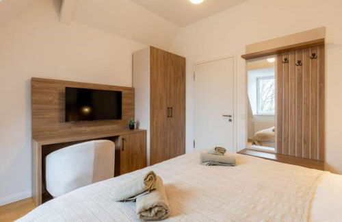 Modern Kudamm Luxury Home with 2 kitches - Foto 4