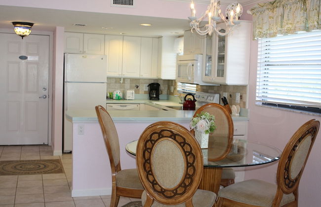 Ocean's Reach Condominiums - Foto 19