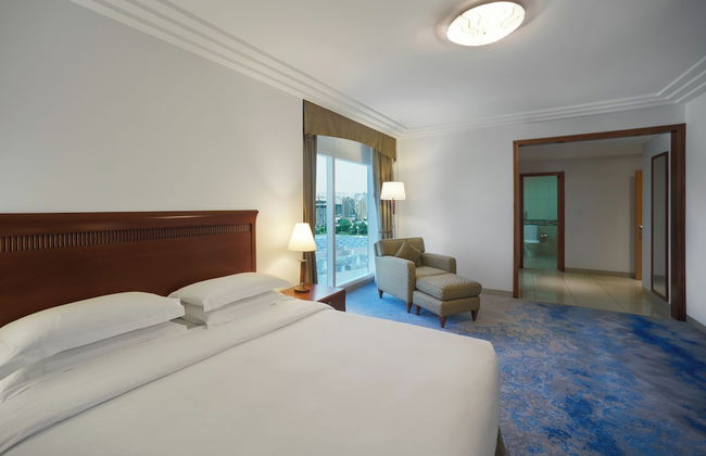 Grand Hyatt Residence - Photo 3