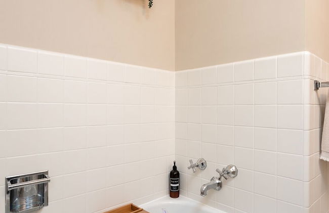 Beard Avenue Bungalow! - Foto 8