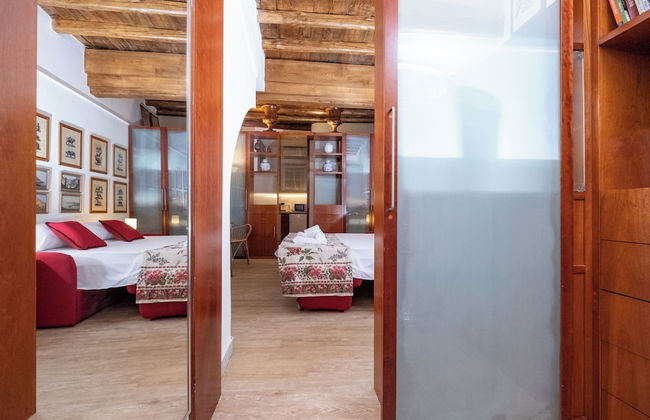 Campo De' Fiori Apartments - Photo 35