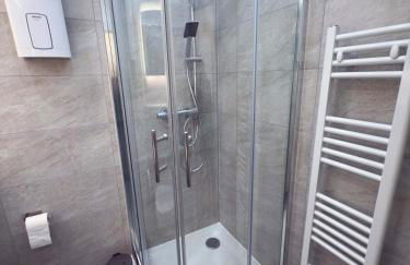 Ruhiges saniertes Apartment bei Hamburg Parkplatz Balkon WLAN - Foto 12