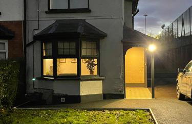 Cheerful 2 bed house on Causeway Coastal Route with parking - Foto 37