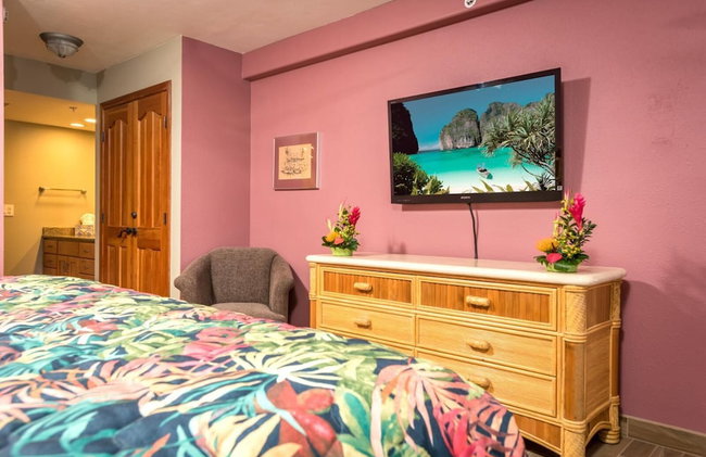 Mahana Oceanfront 2 BR Sleeps 6 Villas Steps to Beach Complimentary Car with 6 Nights MAH-1211 by KBM - Photo 47