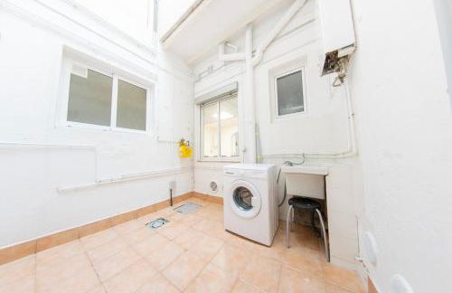 Ahllenrock Cornellà - Parking Gratis- Cerca BCN - Foto 18