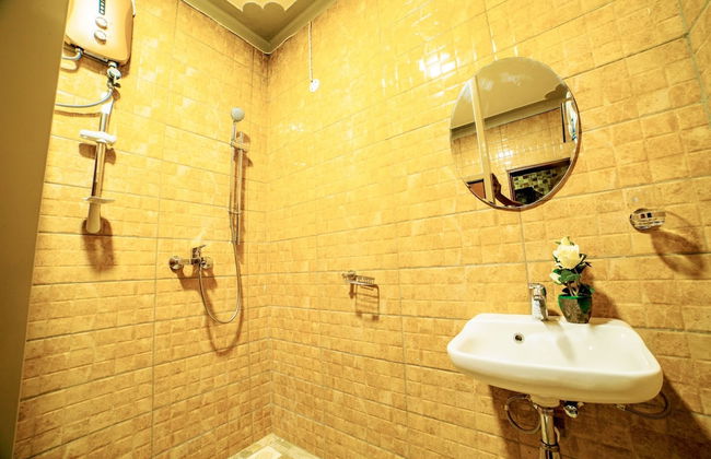 Victoria View Hotel - Photo 7