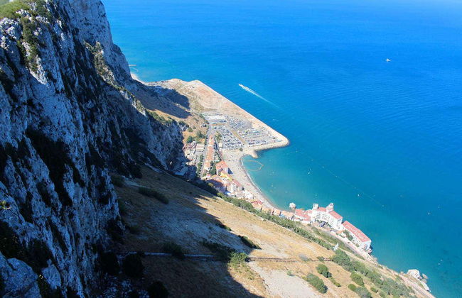 Gibraltar Day Trip - Photo 2