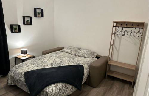 Studio meublé Florella proximité GARE-wifi - Foto 3