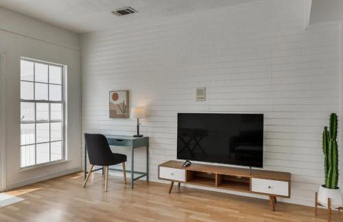 Luxurious 5 Bedroom Retreat with Pool - Foto 31