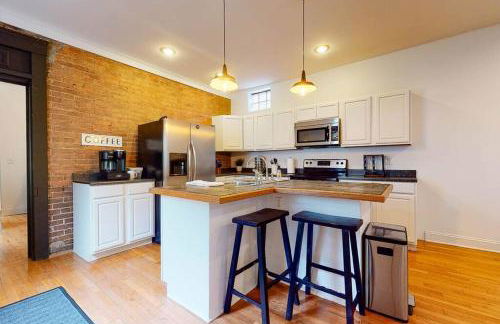 Private Home-Backyard-Parking Near Nulu Downtown - Foto 3