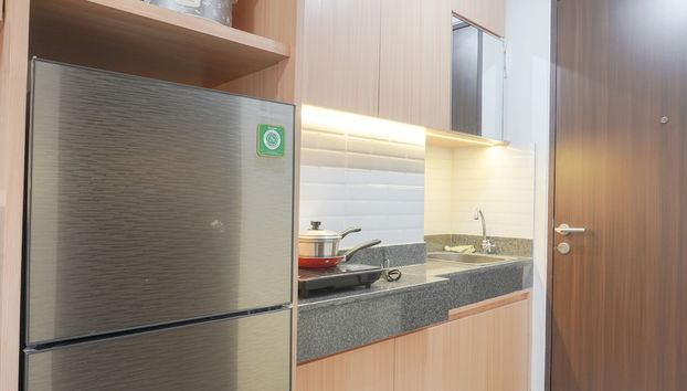 Fancy And Comfort Studio At Transpark Cibubur Apartment - Foto 5, Cocina privada