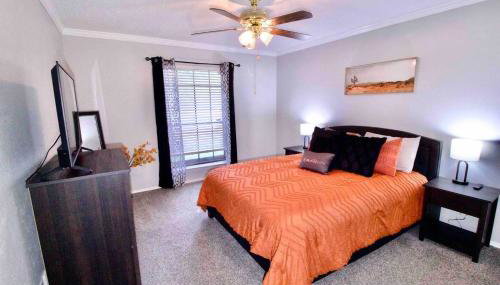 Pool Theater Convenient Location 4bedroom2 bath - Foto 4