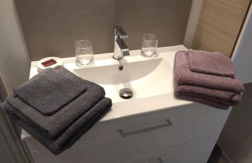 Maison Cosy entre CAP FREHEL et SAINT MALO 1km PLAGE 5min GR34 Wifi Jardin Vélos "CASA OHANA" - Foto 23