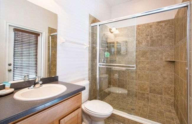 Private Oasis With Pool & Spa- 3400clr 4 Bedroom Home by RedAwning - Foto 20