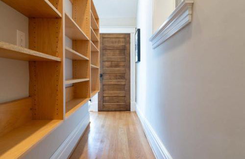 Gorgeous 5BR Storefront Home ABODEbucks - Foto 23