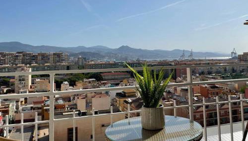 Holidays2Malaga Princesa 3 dormitorios, vistas al mar y montaña, terraza y a 200m a la playa - Foto 3