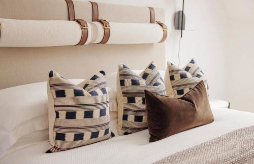 Luxury Fulham Townhouse with a Bar & Games Room - Foto 40