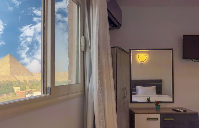 pyramids tower view inn - Photo 35