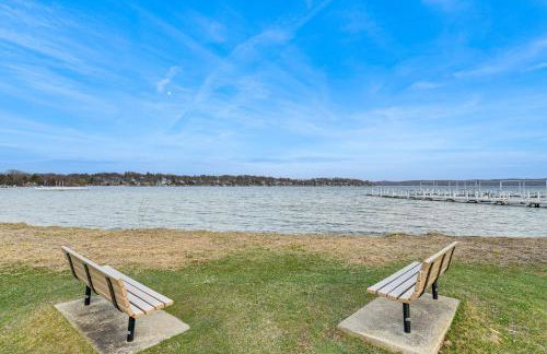 Williams Bay Retreat Walk to Lake Geneva and Town! - Foto 2