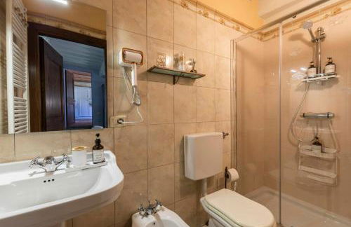 Flat In Hamlet Near Arezzo - Photo 12