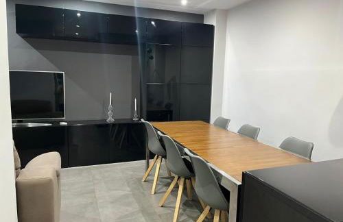 Apartamento Superior junto al Recinto Ferial de 2 dormitorios - Foto 12